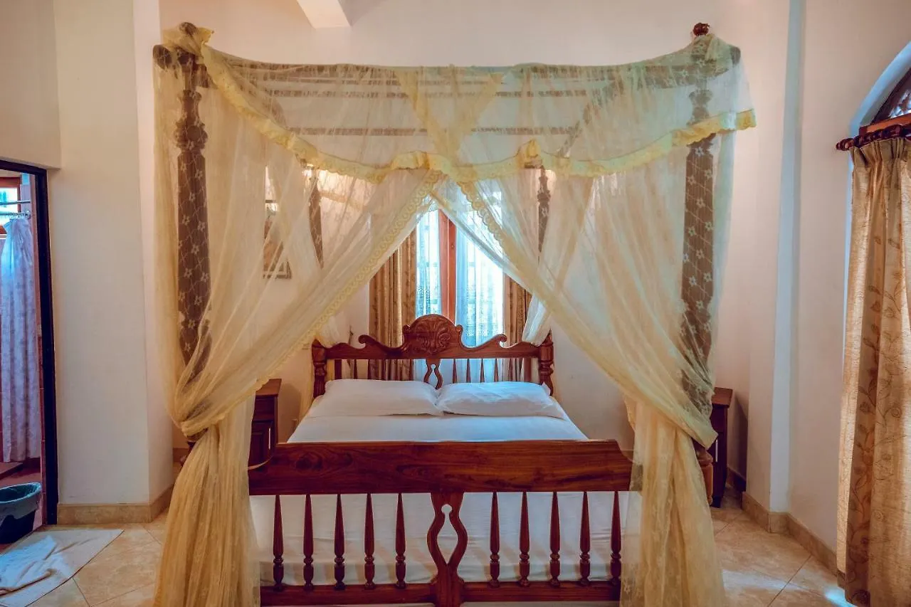 Hotel Village Inn Resort Negombo