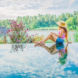 Отель Waterland, Негомбо