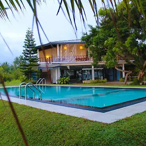 Hotel Nico Lagoon
