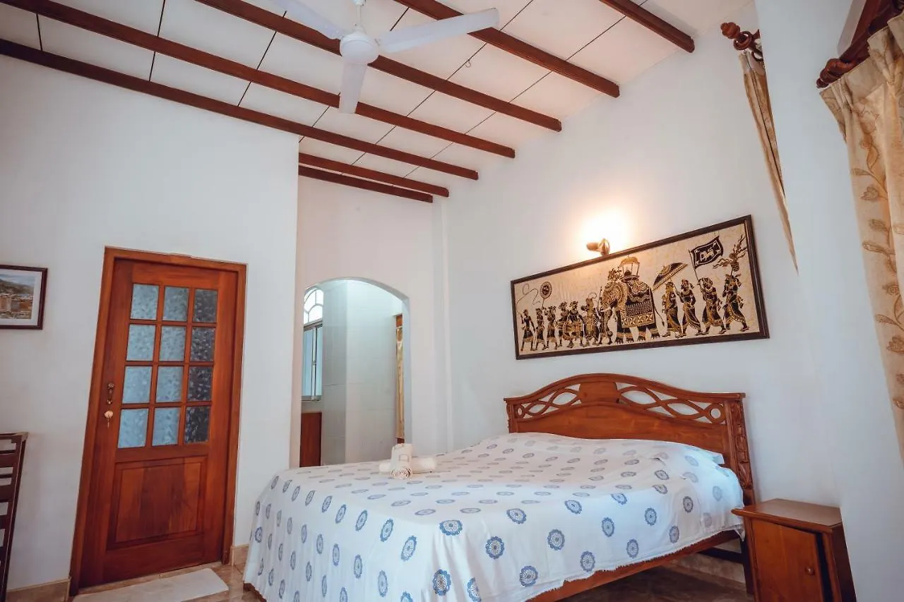 Hotel Village Inn Resort Negombo